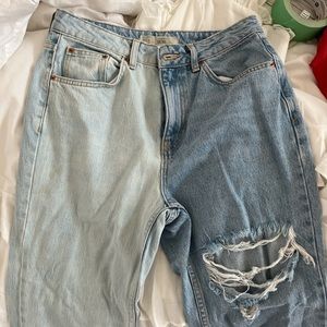 Split bleached jeans!